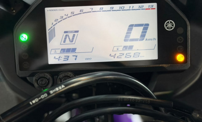 YAMAHA YZF R-3 321/ABS 2024 Gasolina-7