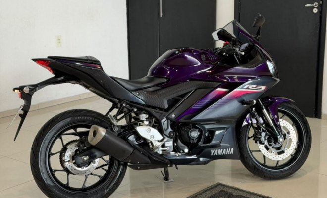 YAMAHA YZF R-3 321/ABS 2024 Gasolina-0