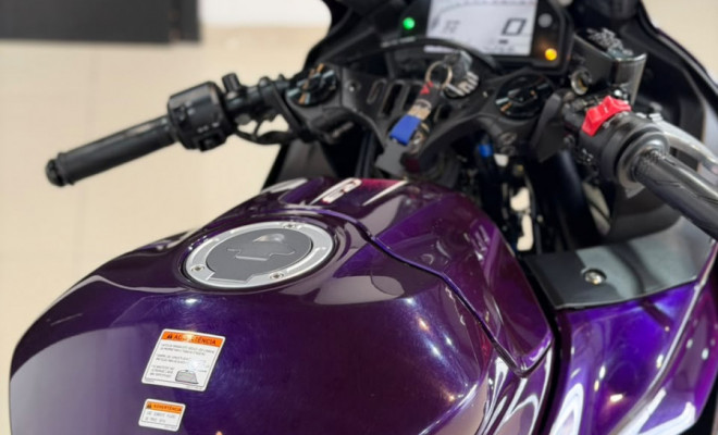 YAMAHA YZF R-3 321/ABS 2024 Gasolina-6