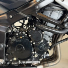 SUZUKI GSR 750 2015 Gasolina-10