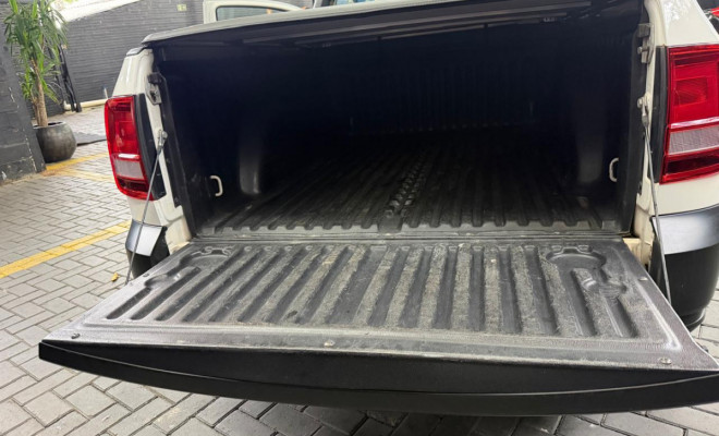 VW - VolksWagen Saveiro Robust 1.6 Total Flex 8V 2019 Flex-7