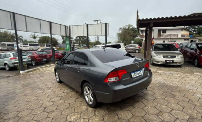 Honda Civic Sed. LXL/ LXL SE 1.8 Flex 16V Aut. 2011 Flex-3