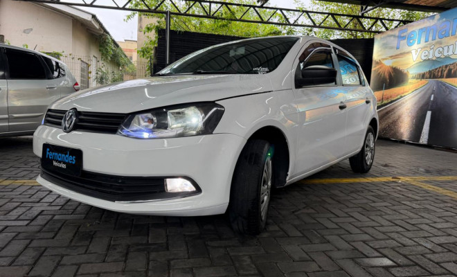 VW - VolksWagen Gol (novo) 1.0 Mi Total Flex 8V 4p 2014 Flex-3