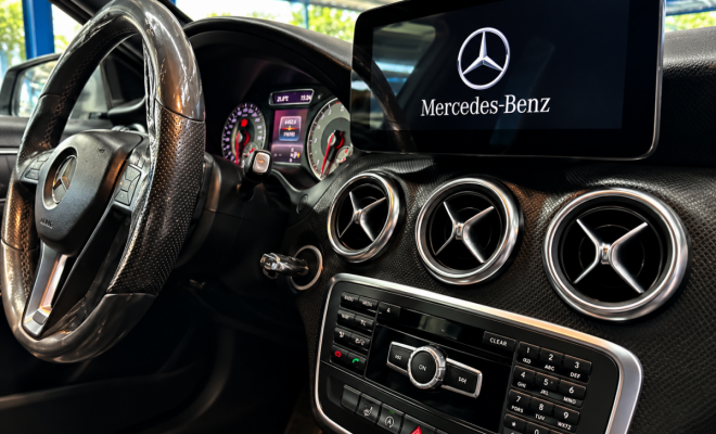 Mercedes-Benz A 200 Turbo 2014 Gasolina-6