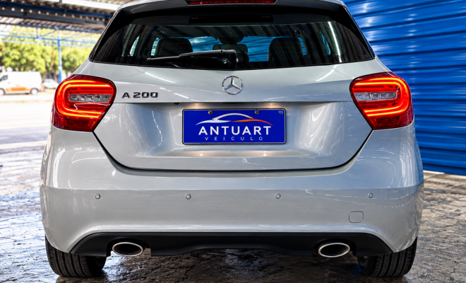 Mercedes-Benz A 200 Turbo 2014 Gasolina-4