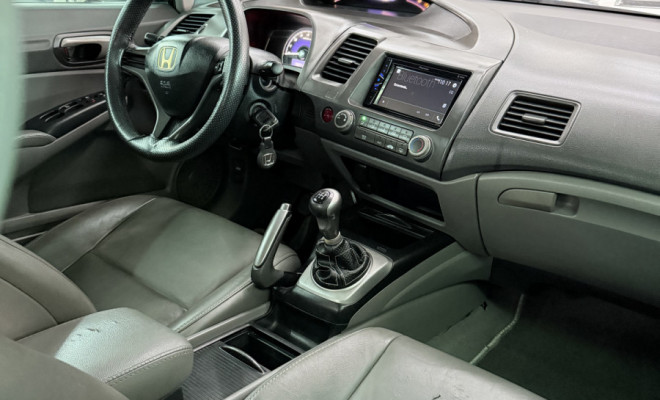 Honda Civic Sedan LXS 1.8/1.8 Flex 16V Mec. 4p 2009 Flex-6