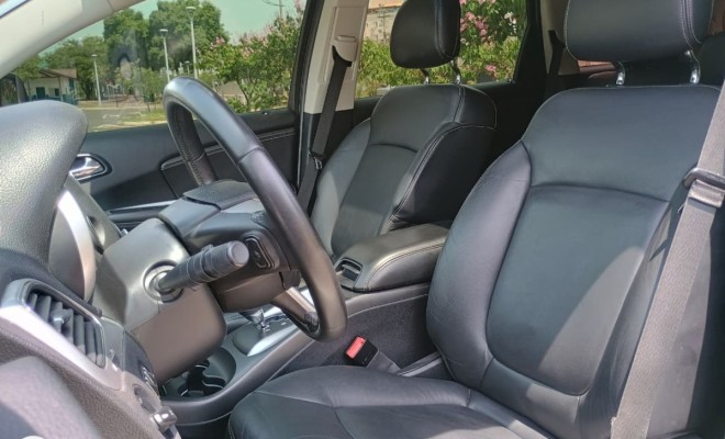 Fiat FREEMONT EMOT./PRECISION 2.4 16V 5p Aut. 2012 Gasolina-3