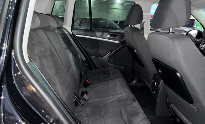 VW - VolksWagen TIGUAN 2.0 TSI 16V 200cv Tiptronic 5p 2013 Gasolina-11