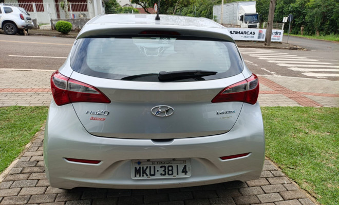 Hyundai HB20 C./C.Plus/C.Style 1.6 Flex 16V Mec. 2014 Flex-4