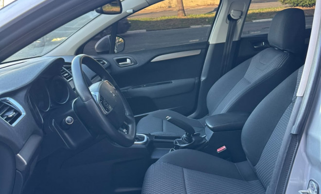Citroën C4 LOUNGE Exclusive 1.6 Turbo 4p Aut. 2014 Flex-7