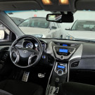 Hyundai Elantra GLS 1.8 16V Aut. 2013 Gasolina-4