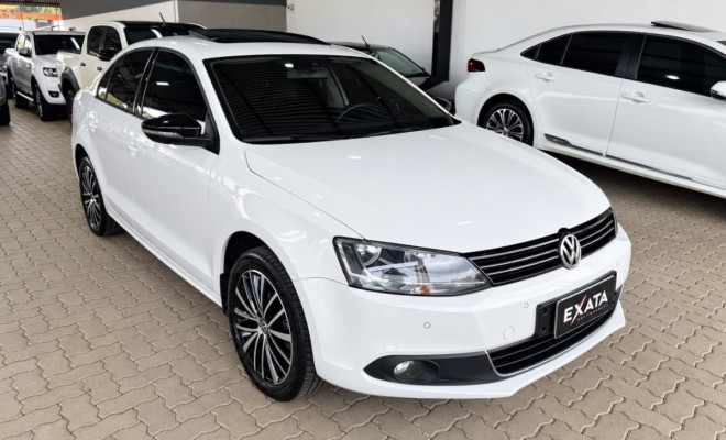 JETTA HIGHLINE 2.0 TSI AUT.