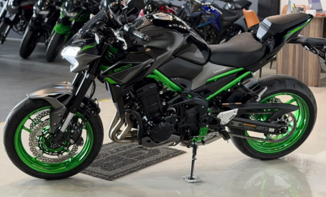 KAWASAKI Z 900 2023 Gasolina-1