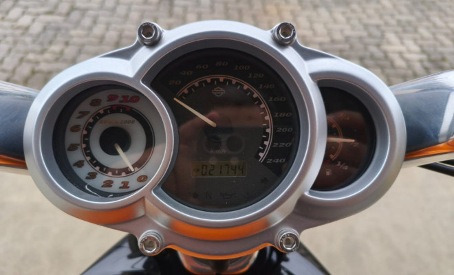 HARLEY-DAVIDSON V-ROD 1250cc MUSCLE VRSCF 2014 Gasolina-4