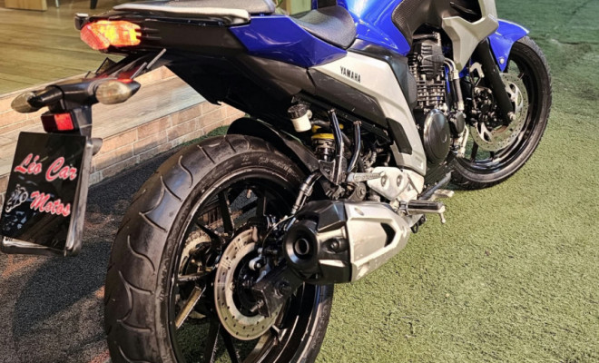 YAMAHA FZ25 250 FAZER CAPITÃ MARVEL FLEX 2021 Flex-1