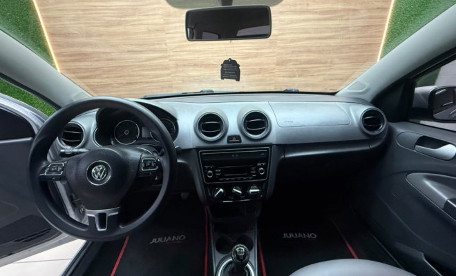 VW - VolksWagen Saveiro Highline 1.6 T. Flex 8V CD 2015-3