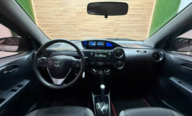 Toyota ETIOS XS Sedan 1.5 Flex Aut. 2018-6