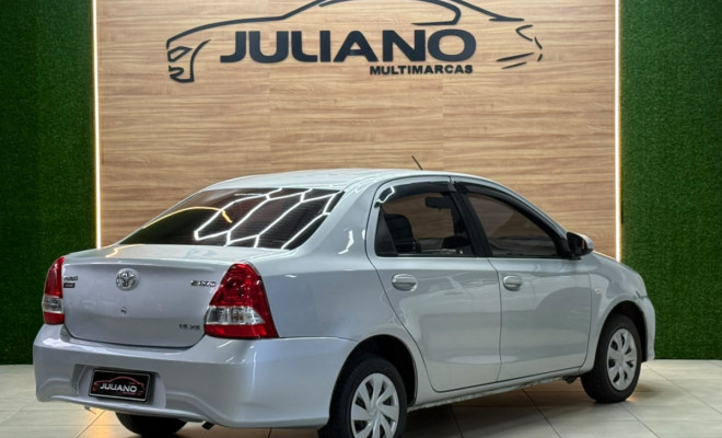 Toyota ETIOS XS Sedan 1.5 Flex Aut. 2018-2
