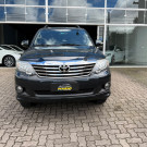 Toyota Hilux SW4 SR 4x2 2.7/ 2.7 Flex 16V Aut. 2015 Flex-6