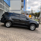 Toyota Hilux SW4 SR 4x2 2.7/ 2.7 Flex 16V Aut. 2015 Flex-0