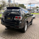 Toyota Hilux SW4 SR 4x2 2.7/ 2.7 Flex 16V Aut. 2015 Flex-1