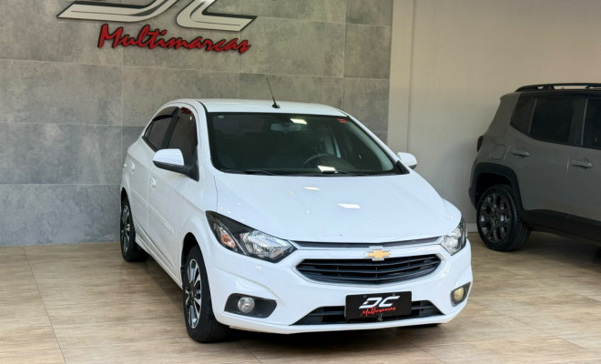 GM - Chevrolet ONIX HATCH LT 1.4 8V FlexPower 5p Mec. 2017 Flex-0