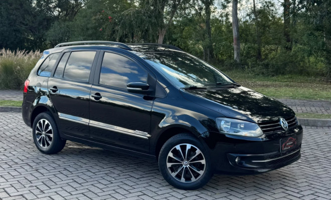 VW - VolksWagen SPACEFOX SPORTLINE/HIGHLINE I MOTION 1.6 2011 Flex-1