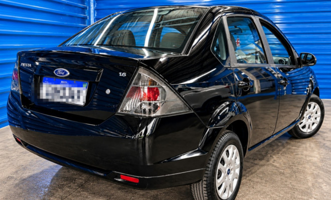 Ford Fiesta Sed. 1.6 8V Flex 4p 2013 Flex-0
