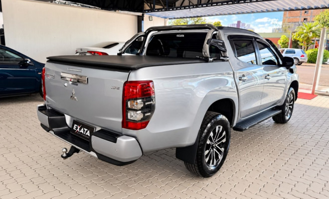 L200 TRITON SPORT HPE 2.4 CD Diesel Aut.-5