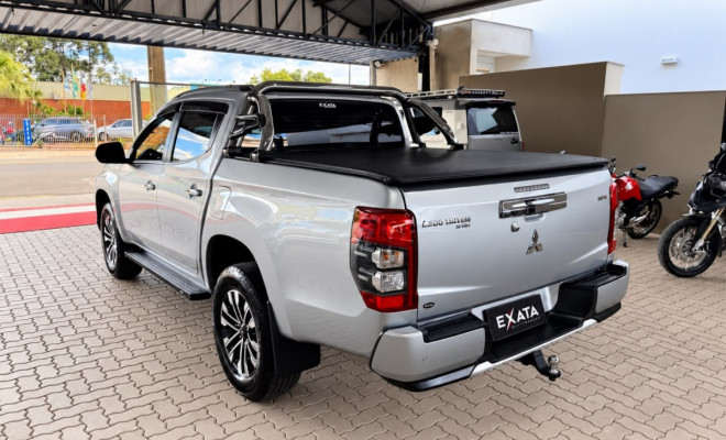 L200 TRITON SPORT HPE 2.4 CD Diesel Aut.-3
