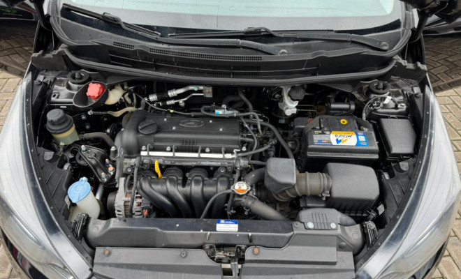 Hyundai HB20 C./C.Plus/C.Style 1.6 Flex 16V Mec. 2013 Flex-12