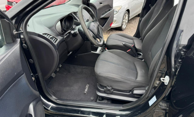 Hyundai HB20 C./C.Plus/C.Style 1.6 Flex 16V Mec. 2013 Flex-7