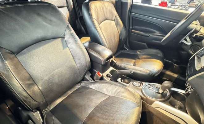 Mitsubishi ASX 2.0 16V 4x4 160cv Aut. 2015 Gasolina-8