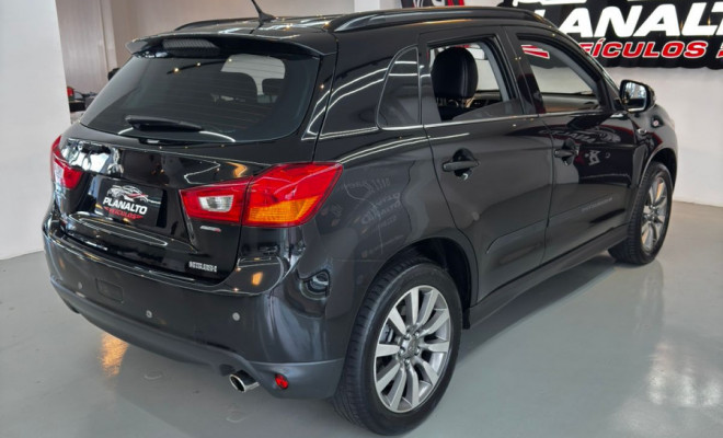 Mitsubishi ASX 2.0 16V 4x4 160cv Aut. 2015 Gasolina-5