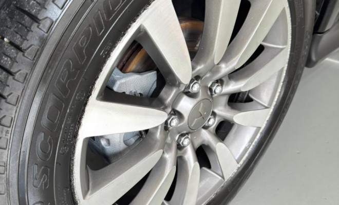 Mitsubishi ASX 2.0 16V 4x4 160cv Aut. 2015 Gasolina-22