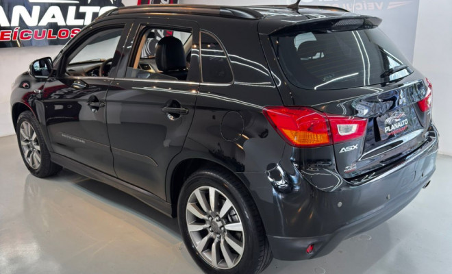 Mitsubishi ASX 2.0 16V 4x4 160cv Aut. 2015 Gasolina-2