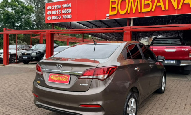Hyundai HB20S C.Style/C.Plus1.6 Flex 16V Aut. 4p 2017 Gasolina-3