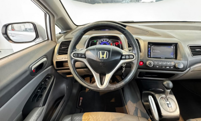 Honda Civic Sed. LXL/ LXL SE 1.8 Flex 16V Aut. 2010 Flex-13