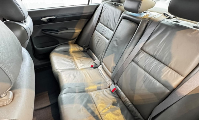 Honda Civic Sed. LXL/ LXL SE 1.8 Flex 16V Aut. 2010 Flex-8