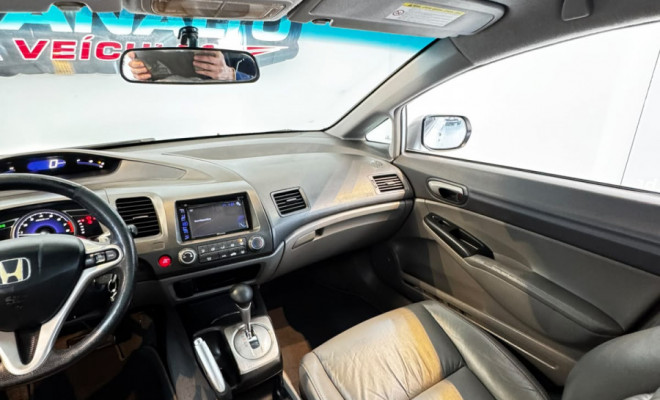 Honda Civic Sed. LXL/ LXL SE 1.8 Flex 16V Aut. 2010 Flex-15
