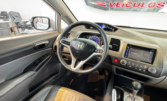 Honda Civic Sed. LXL/ LXL SE 1.8 Flex 16V Aut. 2010 Flex-11