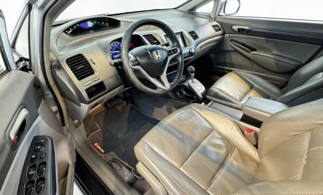 Honda Civic Sed. LXL/ LXL SE 1.8 Flex 16V Aut. 2010 Flex-6