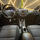 Kia Motors Cerato 1.6   Aut. 2016 Flex   ÓTIMO EM CONFORTO E ACABAMENTO-4
