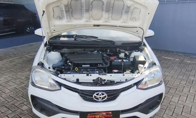 Toyota ETIOS XS Sedan 1.5 Flex 16V 4p Aut. 2018 Flex-7