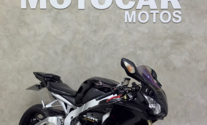 HONDA CBR 1000 RR Fireblade 2010 Gasolina