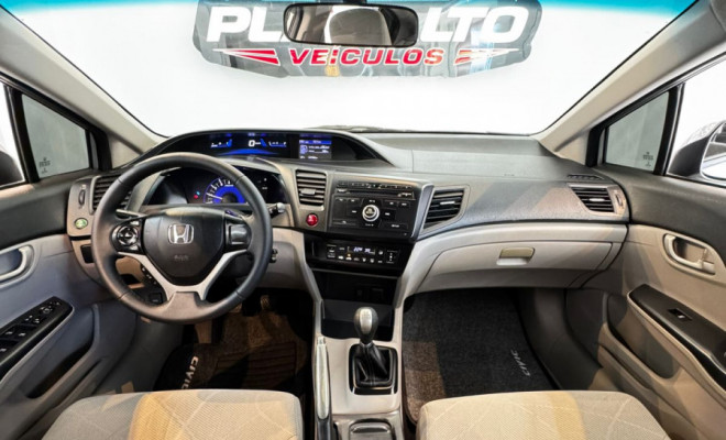 Honda Civic Sedan LXS 1.8/1.8 Flex 16V Mec. 4p 2015 Flex-18