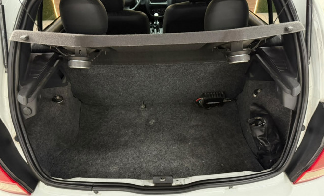 Renault Clio Expression 1.0 16V Hi-Flex 2015-9