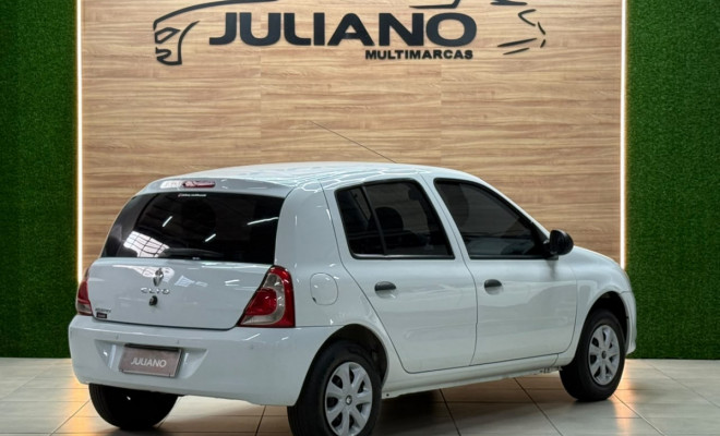 Renault Clio Expression 1.0 16V Hi-Flex 2015-1