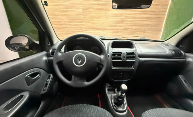 Renault Clio Expression 1.0 16V Hi-Flex 2015-5