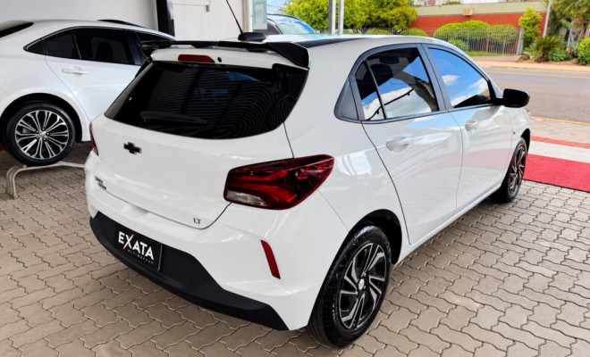 ONIX HATCH LT2 1.0 Flex Mec.-6